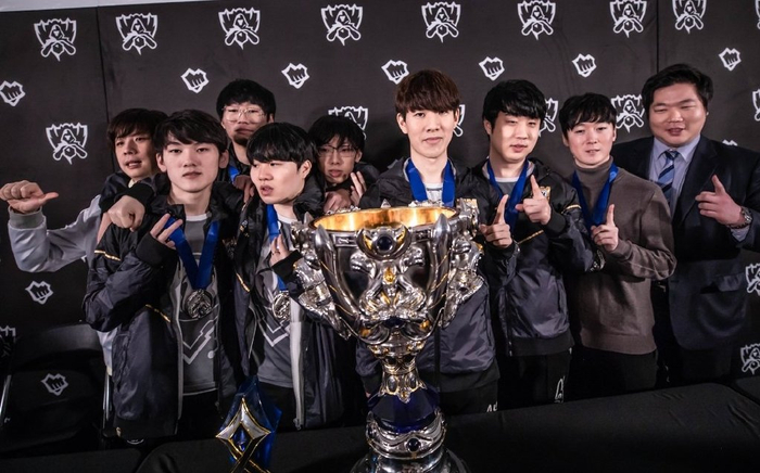 还展现了他 还展现了他