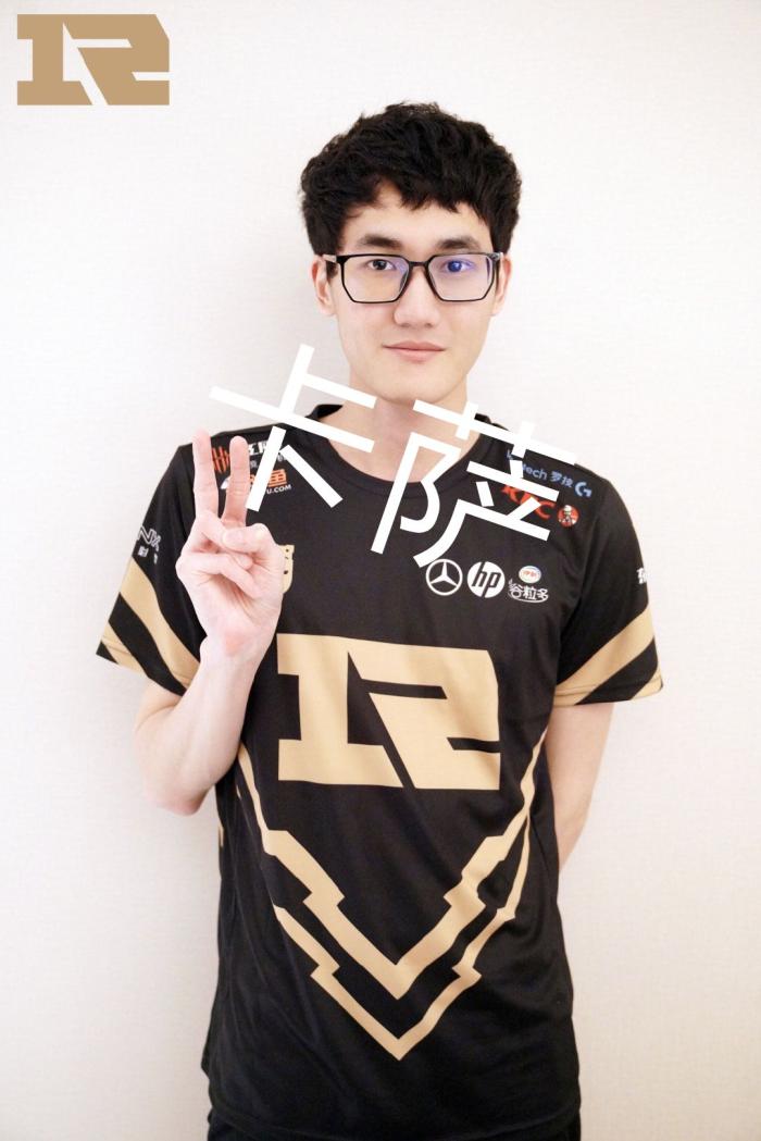 也极有可能 也极有可能