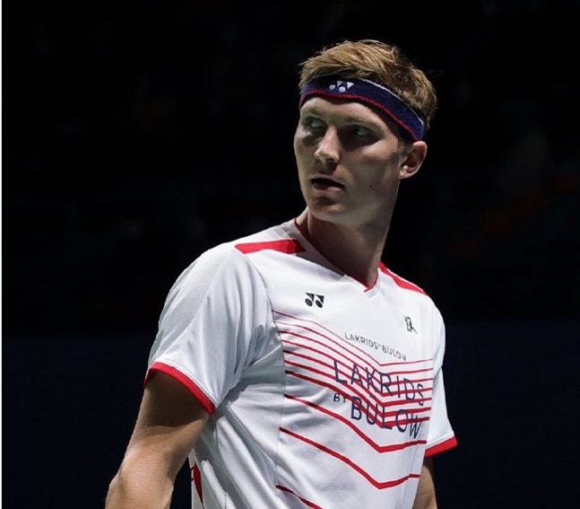 湖人并非首 湖人并非首