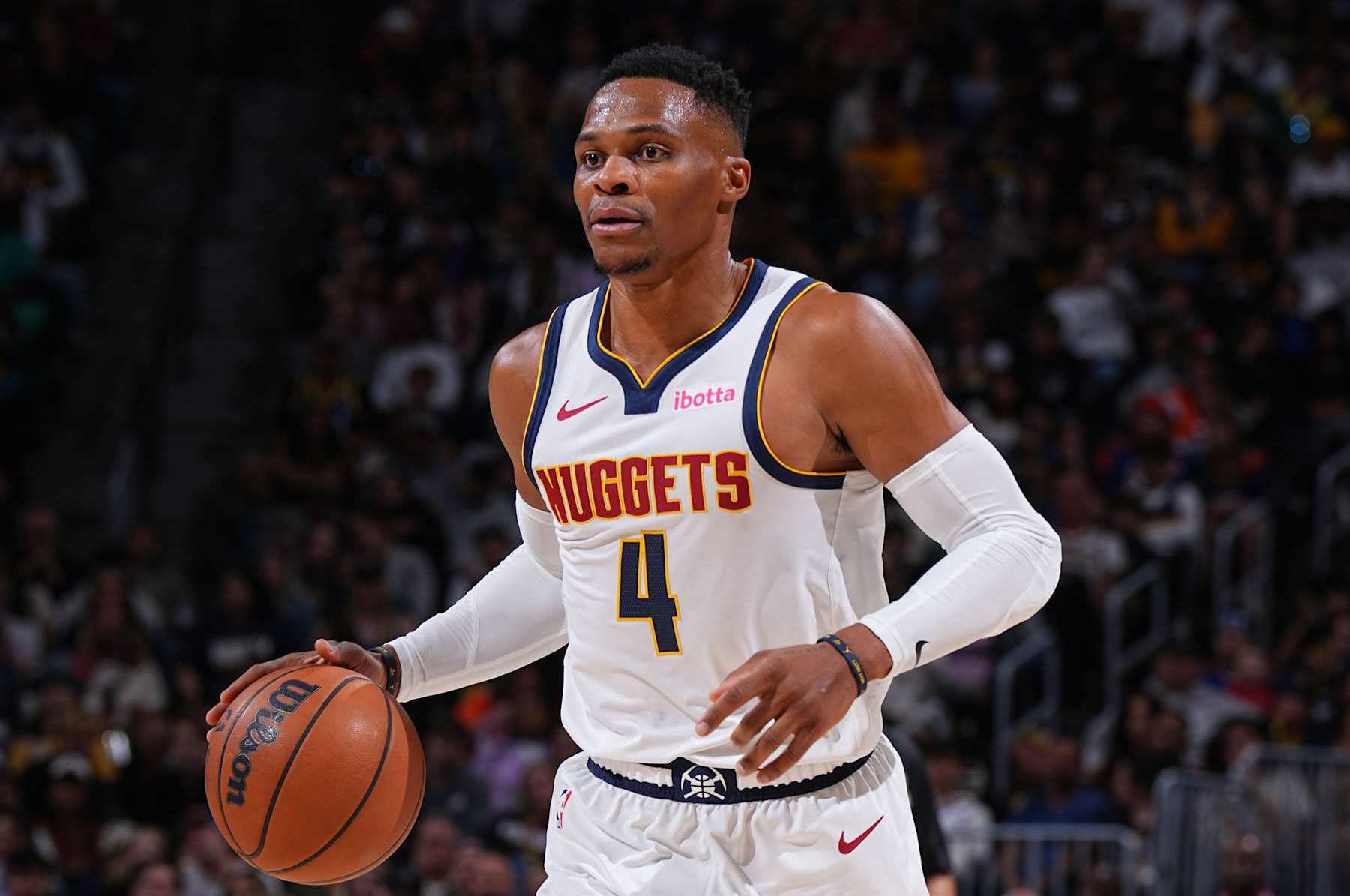 篮球空间被 篮球空间被